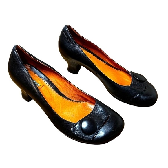 Miz Mooz Tarin Black Leather Pumps - Picture 2 of 9